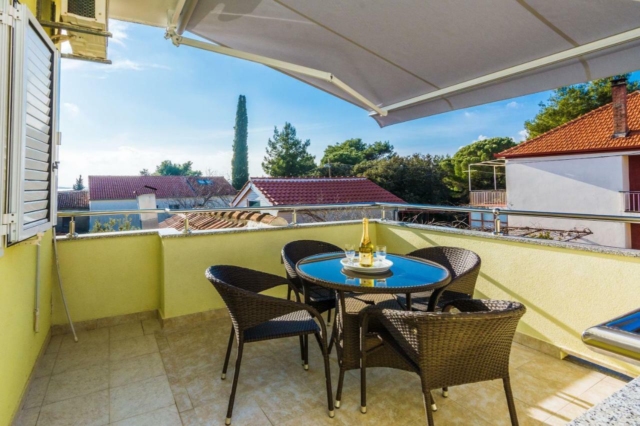 Apartman Mladenka Sukošan Extérieur photo